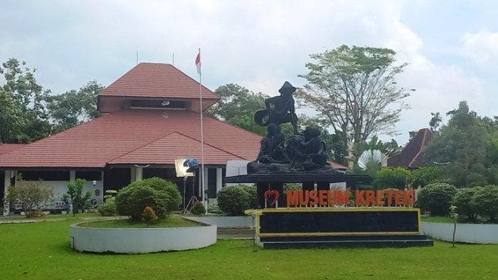 Setelah digunakan syuting 'Gadis Kretek', Museum Kretek di Kudus Jawa Tengah makin banyak dibicarakan. (Tribun/Rifqi Gozali)