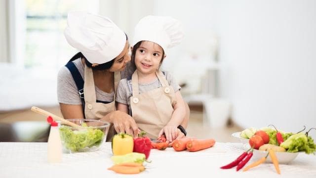 Mengajari anak berbisnis bisa mengasah kemandirian. ()