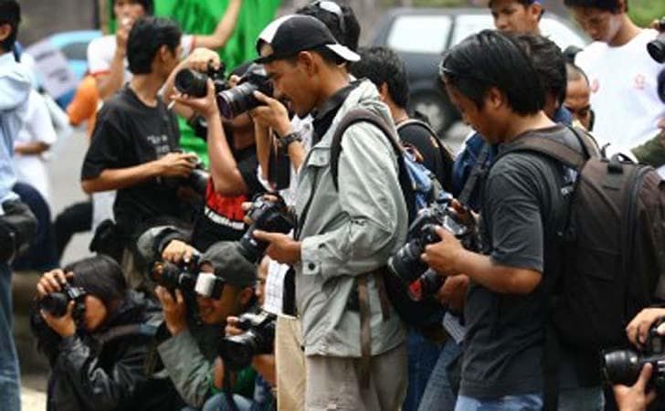 Media harus bersifat netral dan memberikan kesempatan yang sama, adil, dan seimbang bagi kandidat dan partai untuk kampanye. (riauonline)