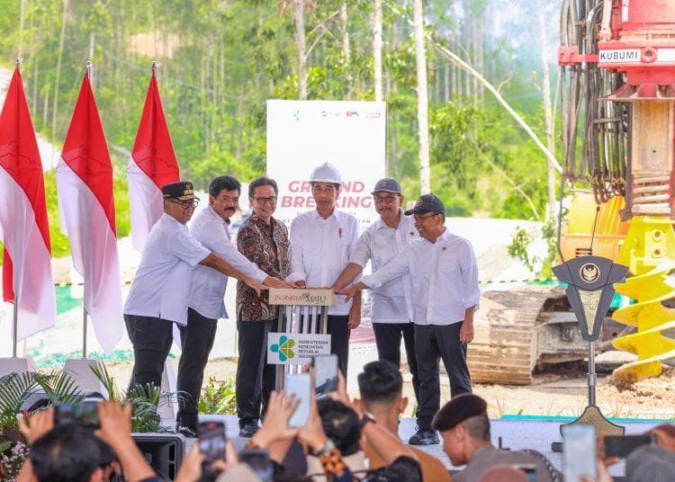 Presiden Joko Widodo meresmikan rumah Sakit Vertikal di IKN, Rabu (20/12/2023). (dok. Kemenkes)