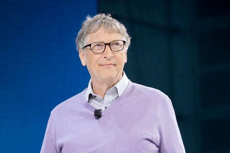 Bill Gates, pendiri Microsoft menerapkan prinsip aturan 5 jam. (via Kompas)