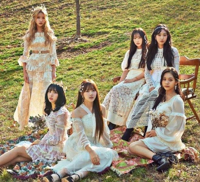 Coquette Aesthetic, Gaya Berpakaian yang Feminin dan Manis