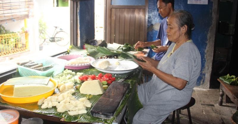 Warung Getuk Dalangan masih sederhana. (Dupanews/Sup)
