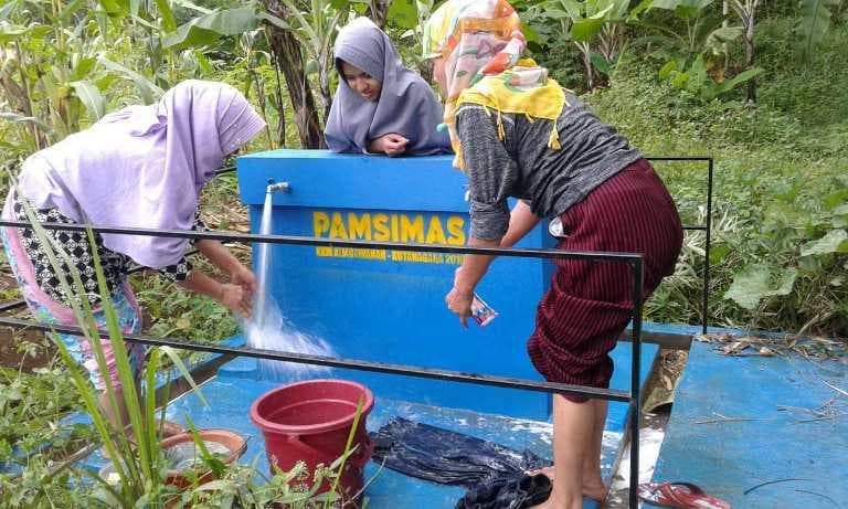 Program Pamsimas dan Sanimas menjangkau masyarakat desa. (dok. Diskominfo Garut)