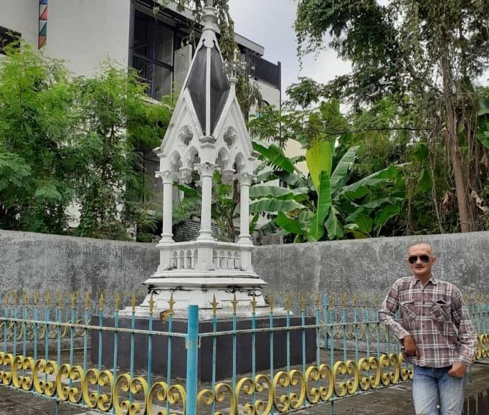 Candi Mangkubumen di Solo sudah eksis sejak 1800-an. (IG/Kanjengnuky)