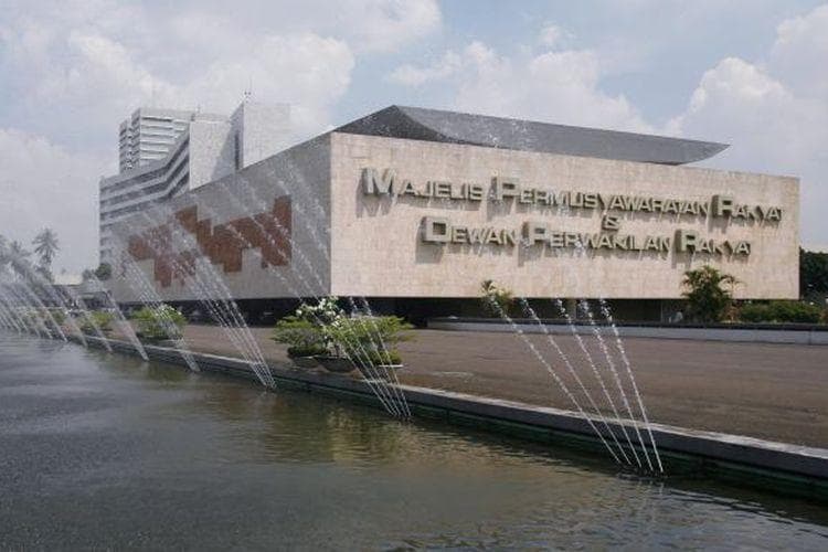 Kursi Parlemen Juga Perlu Diisi Perempuan