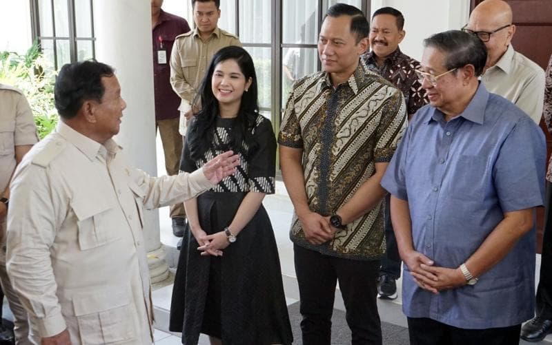 Diangkatnya AHY jadi menteri membuat dugaan adanya deal politik bahwa Partai Demokrat juga bakal mendapatkan jatah menteri di pemerintahan Prabowo - Gibran. (Bbc/Antara)