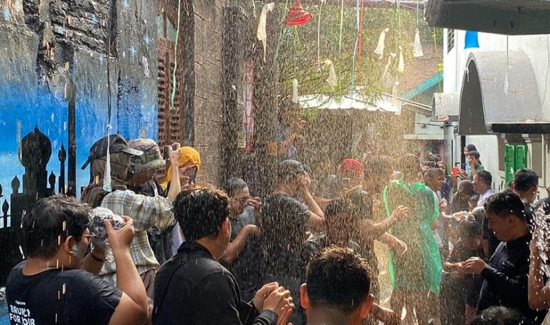 Sambut Ramadan, Perang Air Gebyuran Bustaman Semarang Digelar Hari Ini!