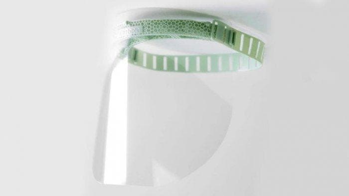 Face shield yang diproduksi Adidas dan Carbon. (Tribunstyle)