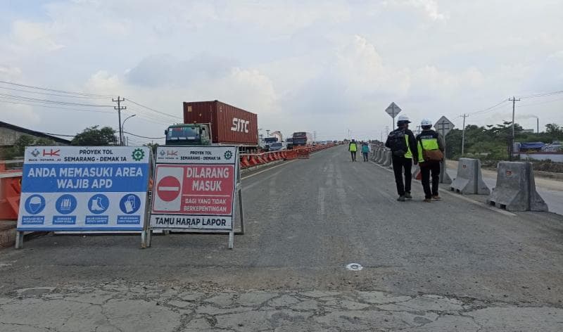 Penampakkan area depan pengerjaan jembatan tol Semarang-Demak di daerah Kaligawe. (Istimewa)