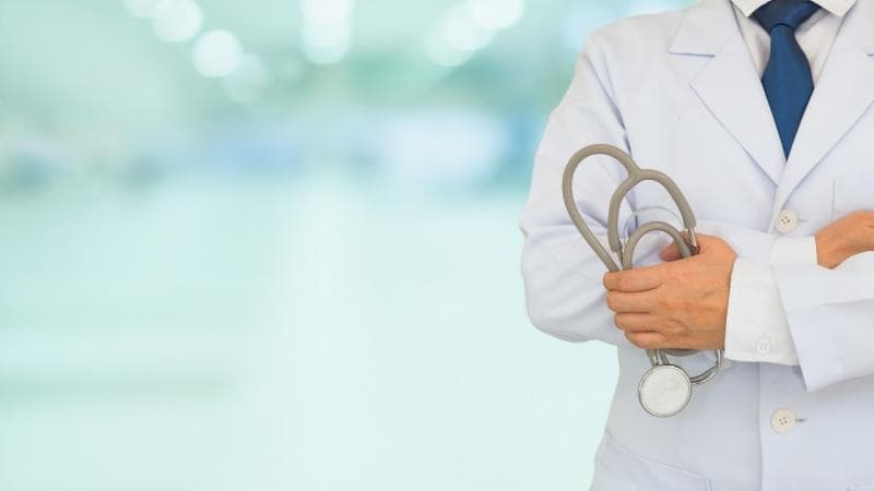 Dokter Influencer Nggak Boleh Jualan Produk di Medsos