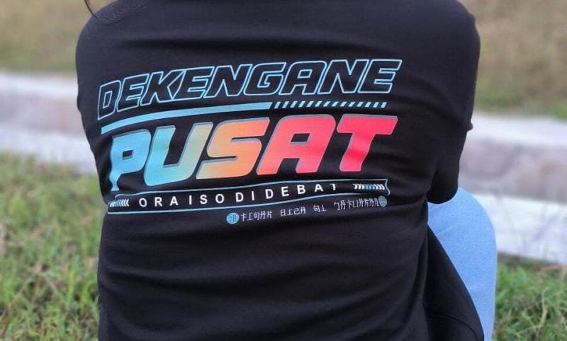 Sebelum viral gara-gara ucapannya tentang Palestina, Gus Iqdam populer berkat jargon "Dekengane Pusat". (Lazada)