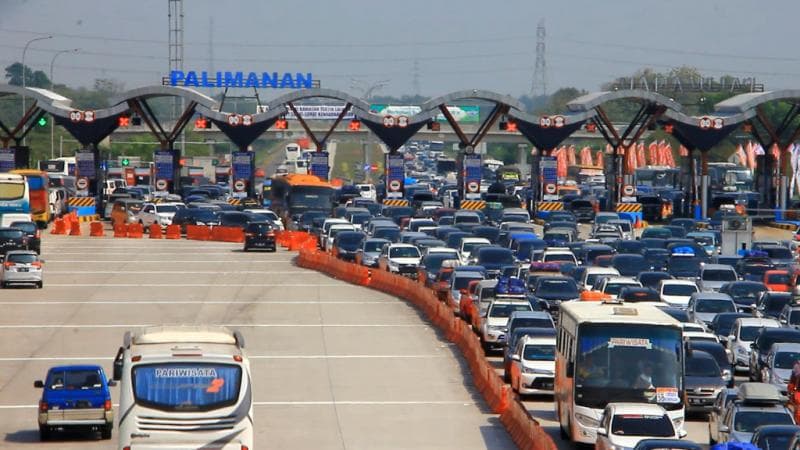 Contraflow, Ganjil - Genap, dan One Way bakal diberlakukan pada arus mudik 2024. (Medcom/Ahmad Rofahan)