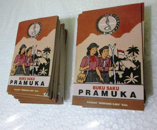 Buku kecil legendaris kegiatan Pramuka; buku saku. (Harian Pilar)