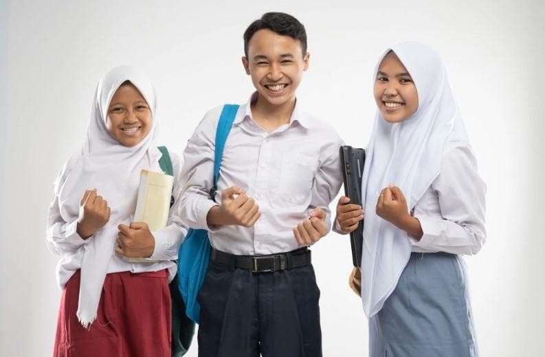 Penjelasan Kemendikbud Ristek Terkait Isu Seragam Sekolah Ganti Setelah Lebaran