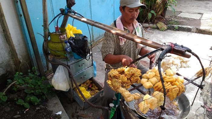 Pedagang kecil merupakan salah satu kelompok yang berhak menggunakan gas melon. (Tribunjabar/Teuku M Guci Syaifudin)