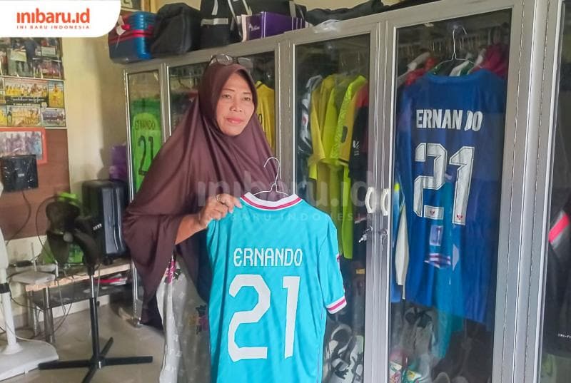 Doa sang Ibu untuk Kiper Timnas U-23 Ernando Ari Sutaryadi