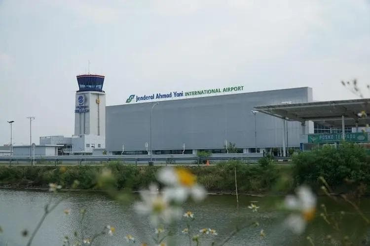 Status Bandara Ahmad Yani Semarang turun dari bandara internasional jadi bandara domestik. (AngkasapuraI)