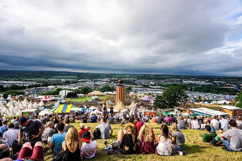 Festival Glastonbury di Inggris. (Wikipedia/Czampal)