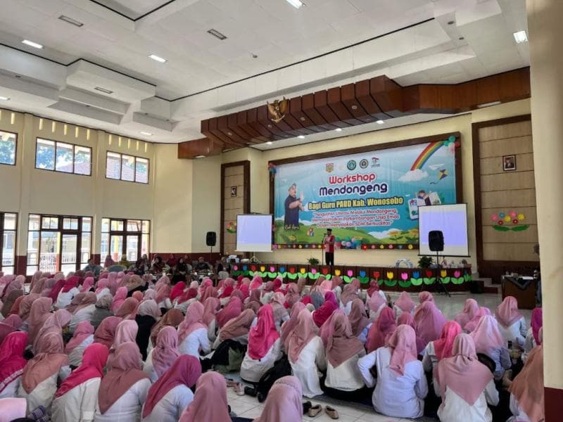 Sebanyak 667 orang mengikuti Workshop Mendongeng bagi Guru PAUD se-Kabupaten Wonosobo di Gedung Korpri, Selasa (7/5/2024).