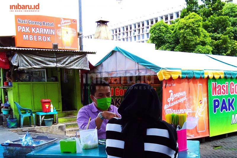 Kedai Pak Karmin di dekat Kota Lama yang lebih sepi selama wabah corona. (Inibaru.id/ Isma Swastiningrum)