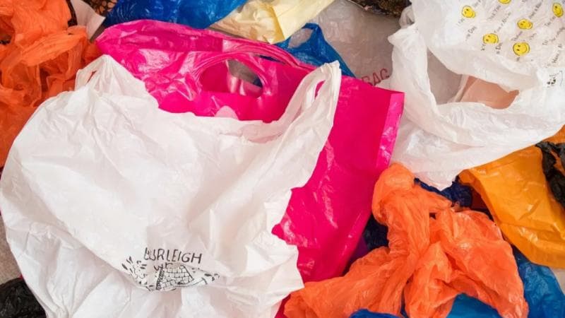 Ada penemuan yang diyakini bisa jadi solusi masalah sampah plastik di dunia. (OSC Medcom)