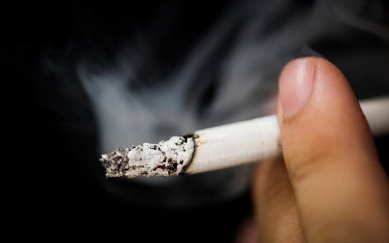 Jumlah anak muda yang merokok di RI meningkat. (Freepik)