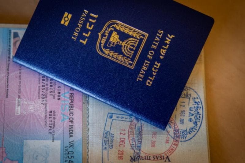 Sebanyak 17 negara sudah menolak kedatangan pemegang paspor Israel. (Katadata)