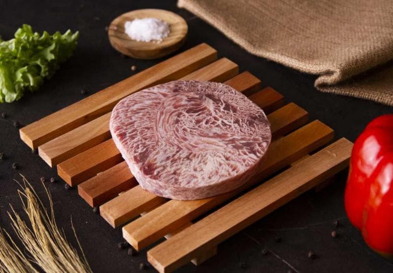 Daging meltique memiliki bentuk marbling (sebaran lemak) daging yang bagus serupa dengan daging wagyu. (Istimewa)