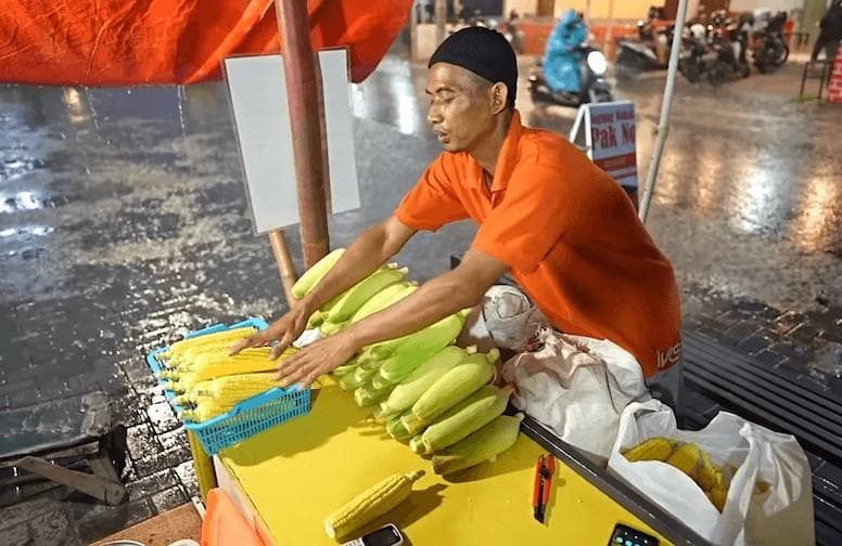 Jagung Bakar Pak No di Yogyakarta. (Hobbymakan.id)