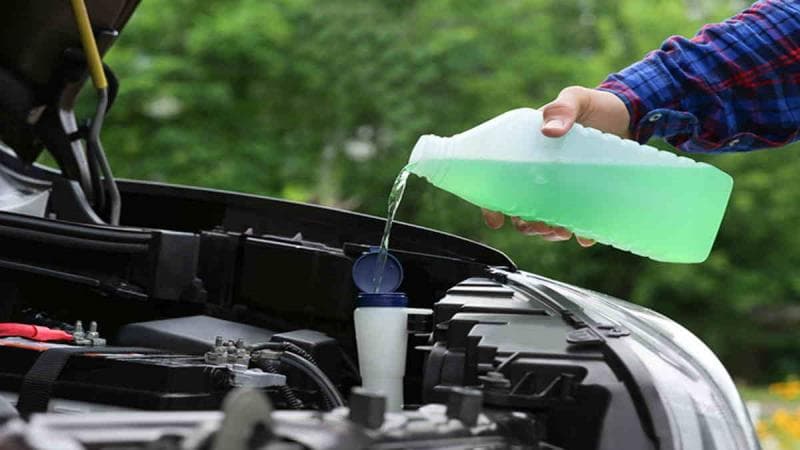 Air radiator mobil cepat habis. (Gardaoto)