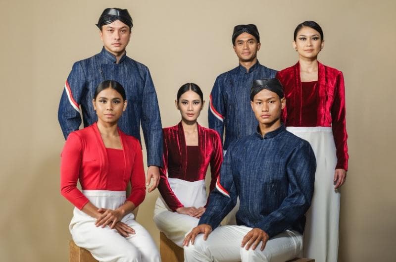 Seragam defile Tim Indonesia untuk upacara pembukaan Olimpiade Paris 2024. (Tim Indonesia/X/oedit)