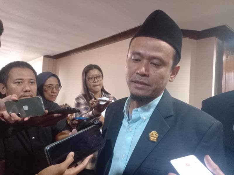 Wakil Ketua DRPD Provinsi Jawa Tengah (Jateng) Hadi Santoso usai paripurna di DPRD Jateng, Senin (29/7). (Istimewa)