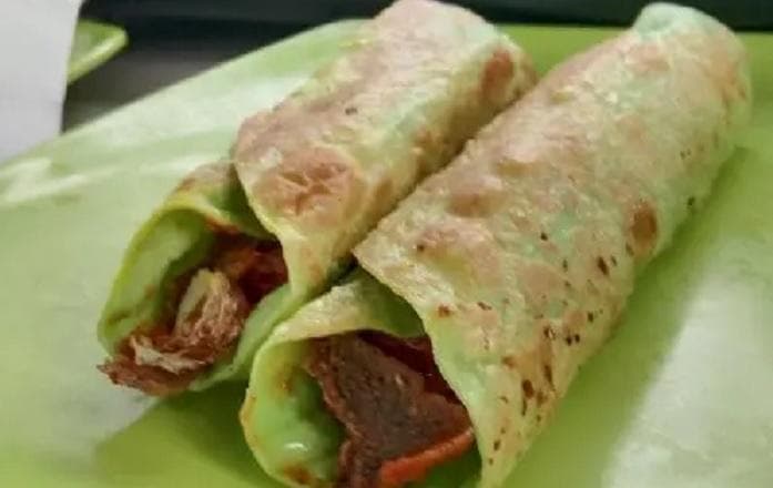 Ilustrasi: Kebab lawaran dengan sambal. (menukuliner)