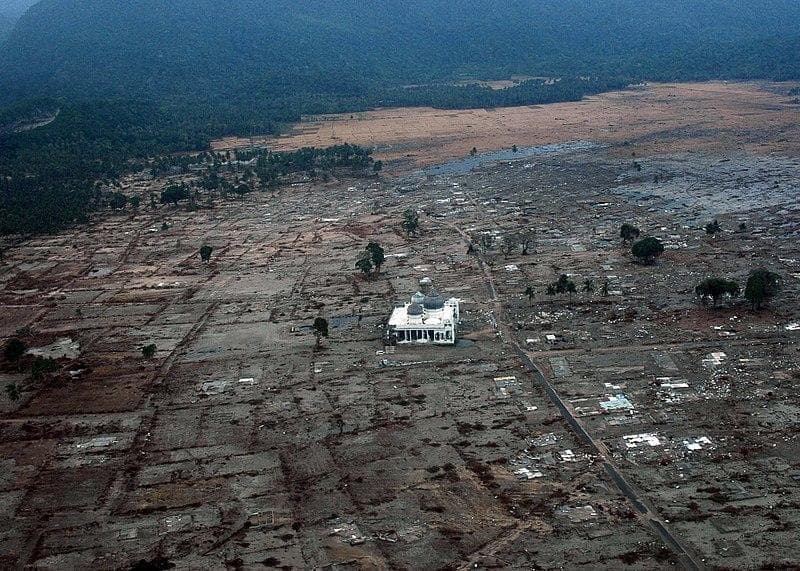 Indonesia termasuk dalam negara yang rawan gempa dan tsunami. (Wikipedia/U.S. Navy photo by Photographer's Mate 3rd Class Jacob J. Kirk)