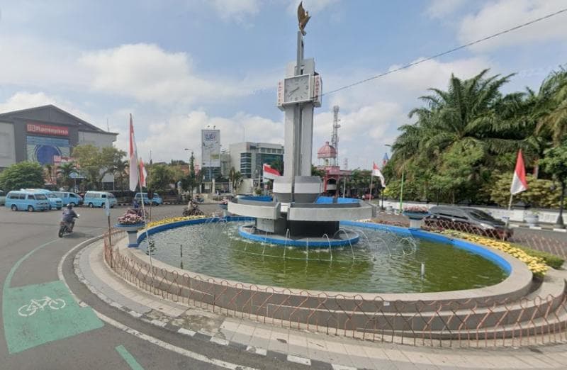 Tugu Jam Tamansari Salatiga. (Google Street View)