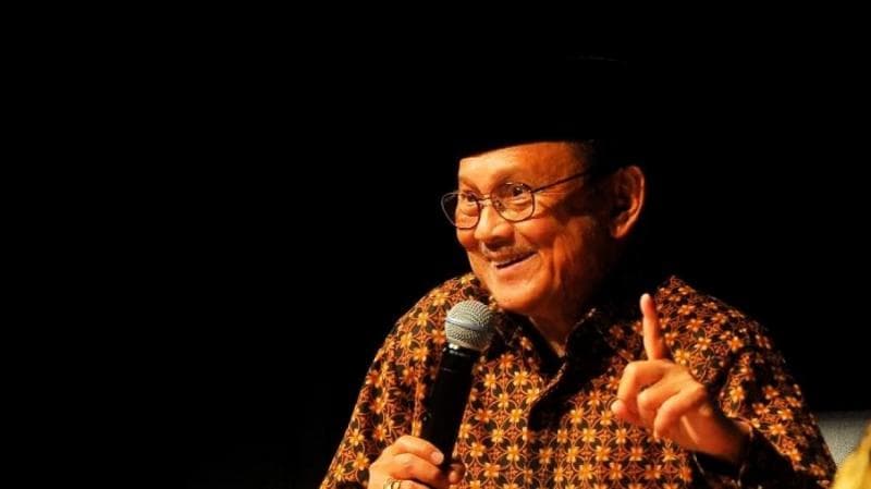 BJ Habibie, salah seorang Presiden Indonesia yang pernah ke Kediri. (Antara/Wahyu Putro)