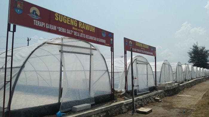 Tunnel terapi garam di Pantai Jetis Purworejo. (Tribunjateng/Pingky Setyo Anggraeni)