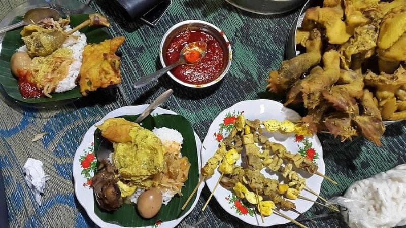 Nasi ayam Bu Wido, kuliner legendaris di Semarang. (Tripadvisor/Ed Henry)