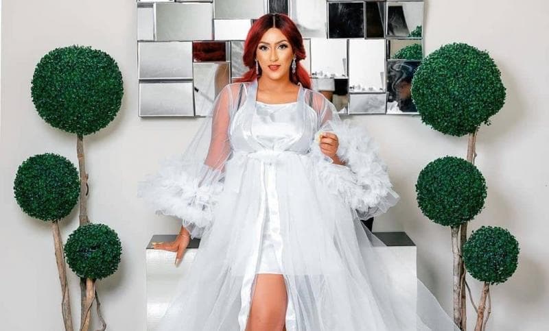 Wedding Robe, Tren Elegan Sebelum Mengenakan Gaun Pengantin