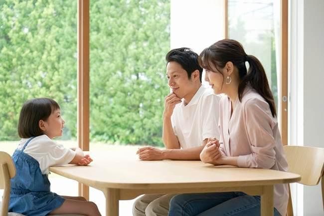 Gentle parenting bukan berarti tanpa ketegasan. (Alodokter)&nbsp;