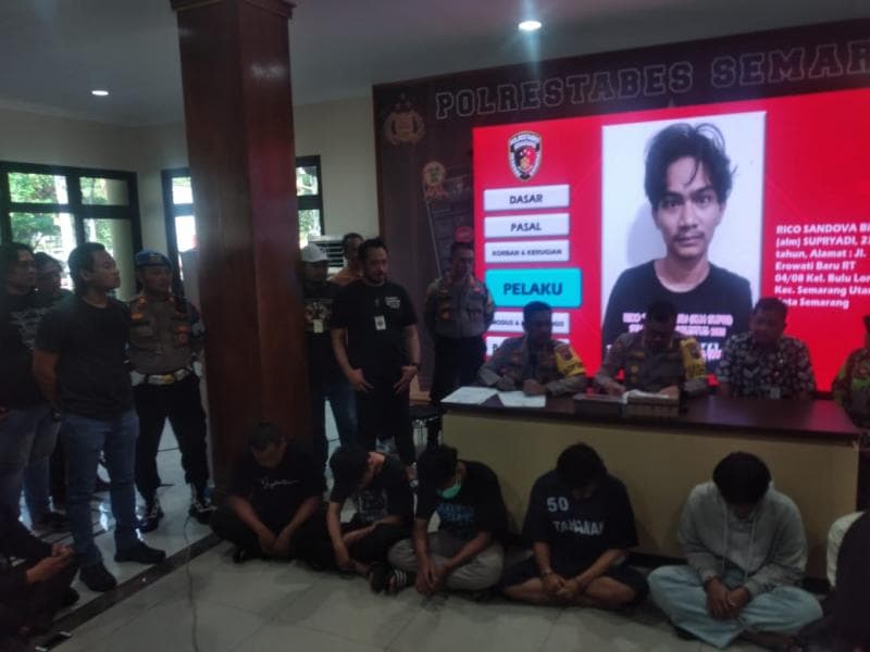 Enam pelaku pembacokan mahasiswa Udinus diringkus Polisi. Aksi pembacokan dipicu tawuran antar geng yang berujung salah sasaran. (Inibaru.id / Danny Adriadhi Utama)