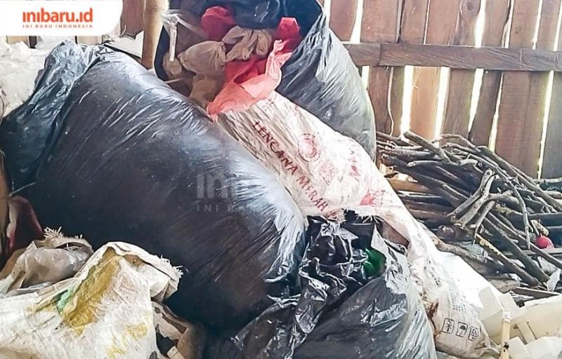 Sampah yang diproses menjadi BBM adalah plastik bekas yang sudah nggak memiliki nilai jual atau tukar lagi.&nbsp;(Inibaru.id/ Sekarwati)