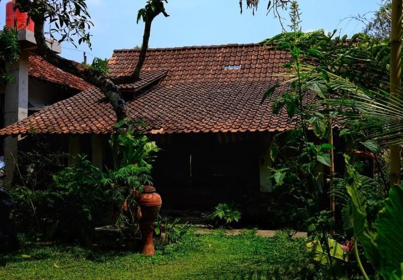 Tampilan Warung Tepi Kota yang masih sederhana. (X/Puthutea)