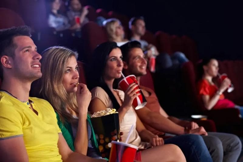  Bioskop biasanya membuat saluran angin khusus yang digunakan untuk menyebarkan aroma popcorn ke seluruh sudut bioskop. (Shutterstock)