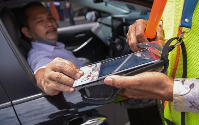 Jalan Thamrin dan Depok Semarang Wajib Parkir Elektronik; Bayar Uang Tunai Dilarang