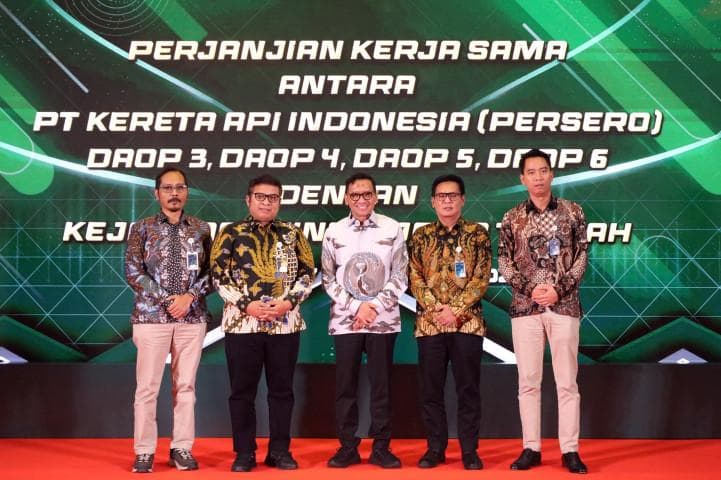 KAI Daerah Operasi (Daop) KAI 3 Cirebon, Daop 4 Semarang, Daop 5 Purwokerto, dan Daop 6 Yogyakarta menjalin kerja sama dengan Kejaksaan Tinggi Jawa Tengah untuk menangani masalah hukum terkait Perdata dan Tata Usaha Negara. (via Kuasakata)