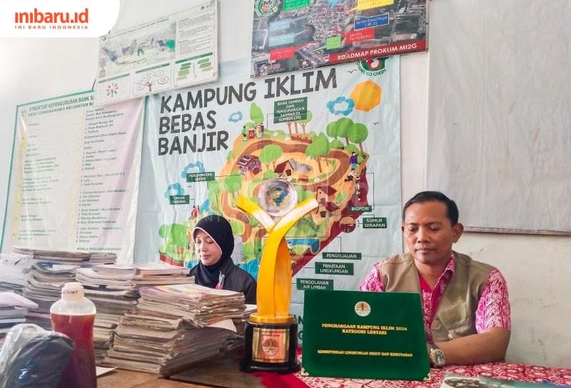 Bank Sampah Ganis Mulyo mendapatkan prediksi Proklim Lestari dari Kementerian Lingkungan Hidup. (Inibaru.id/ Sekarwati)