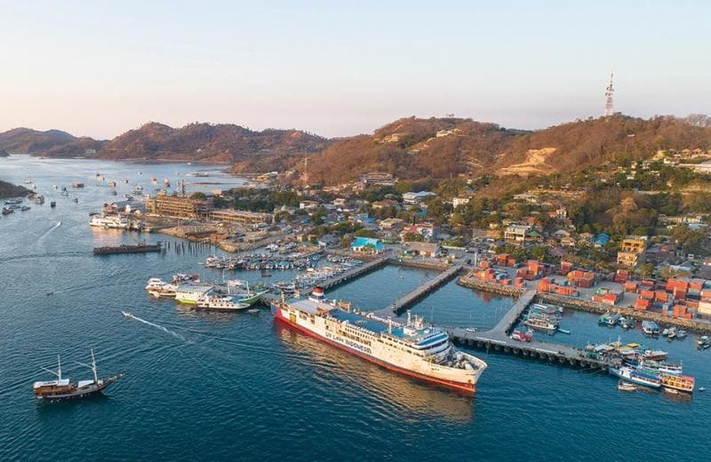 Pelabuhan Labuan Bajo. (Mawatu)