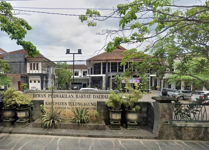 Sejarah dan asal penamaan Tulungagung. (Google Street View)